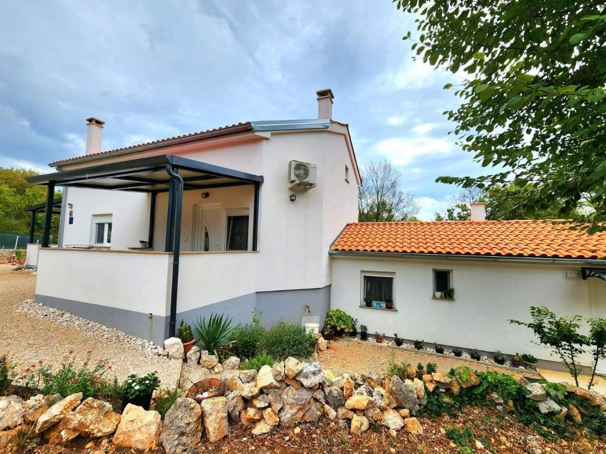 Iva Apartments Šilo Exterior foto