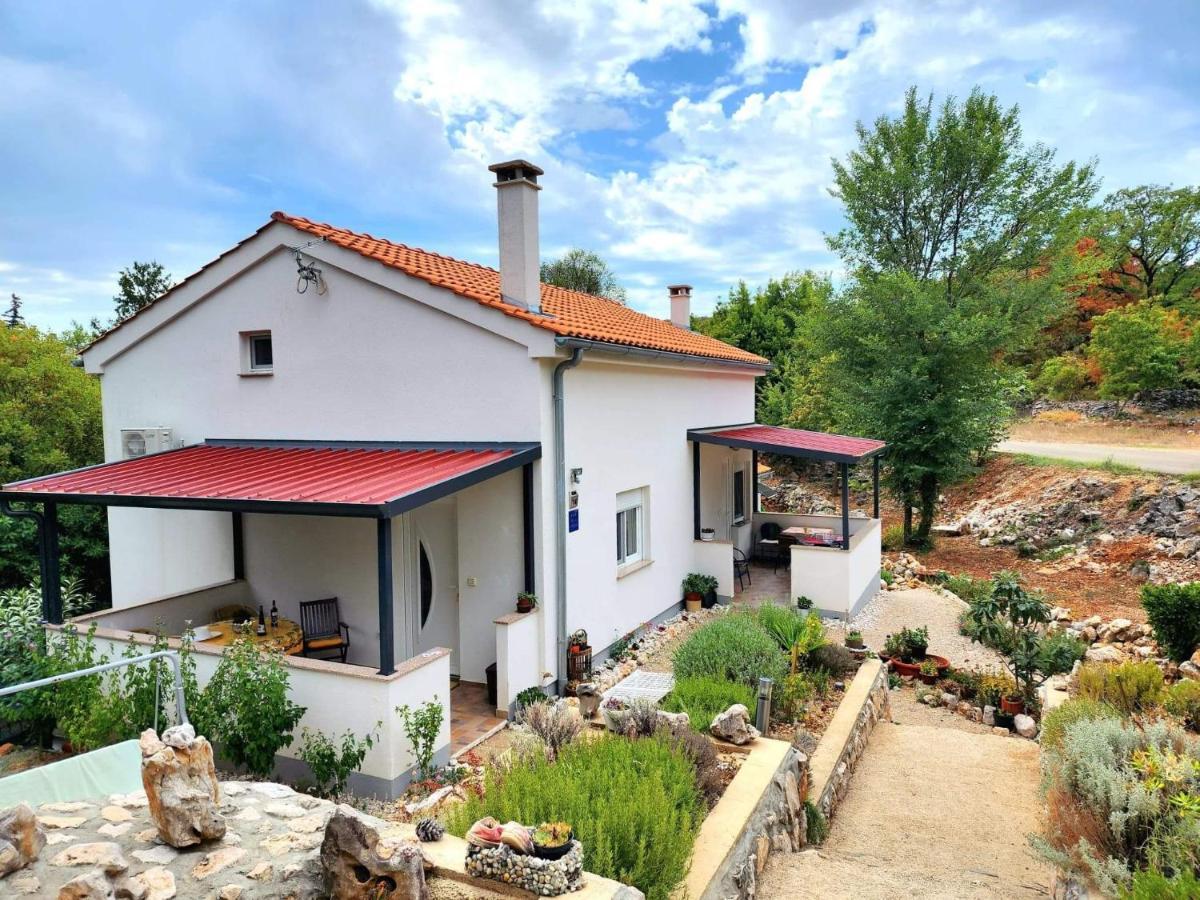 Iva Apartments Šilo Exterior foto